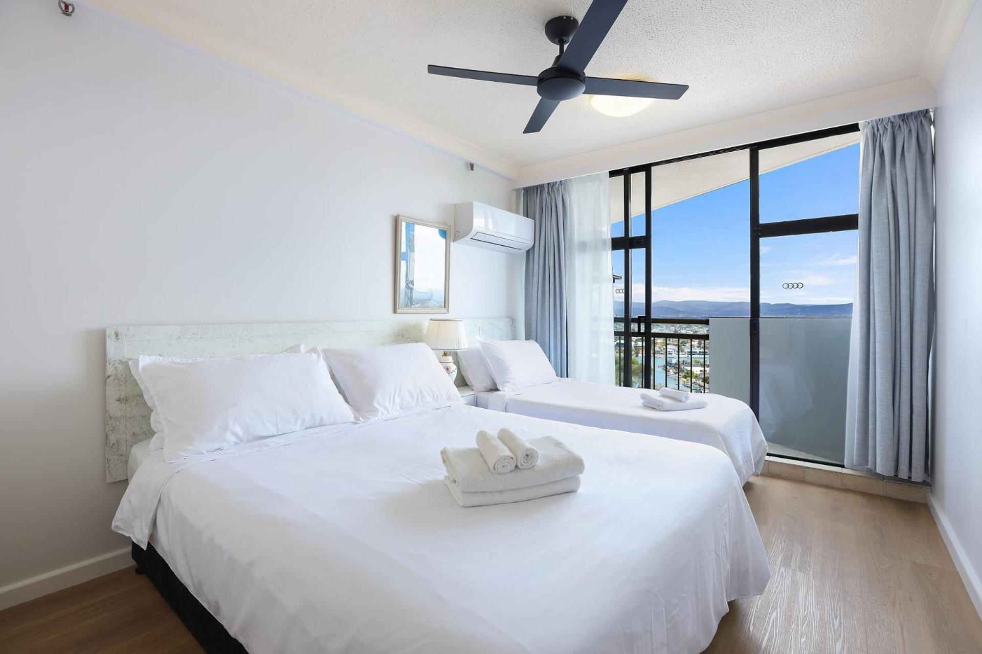 1 Bedroom And 1 Living Room Family Suite Gold Coast Exterior foto